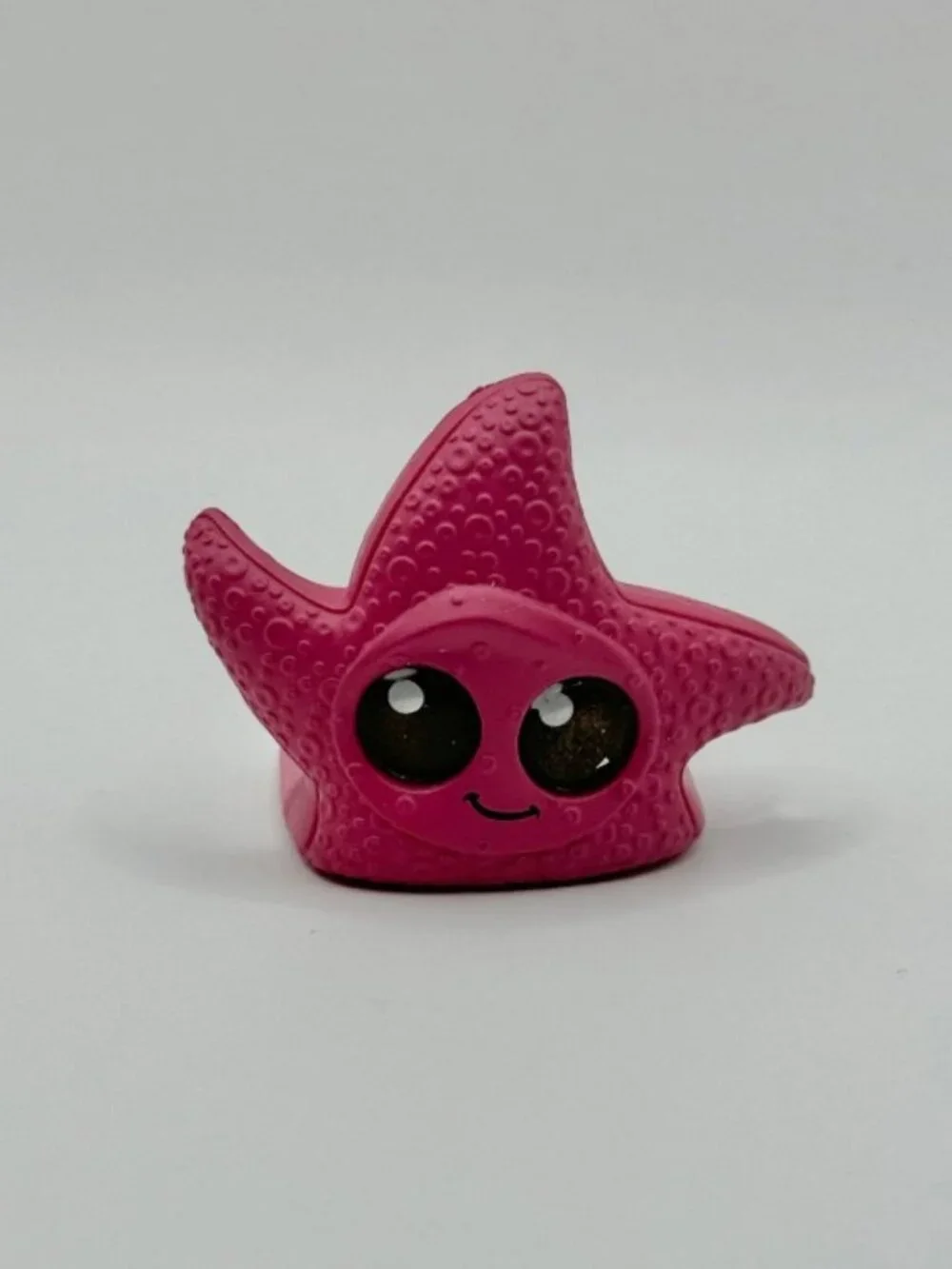 RARE- Peach Finding Nemo Doorable- Series 11